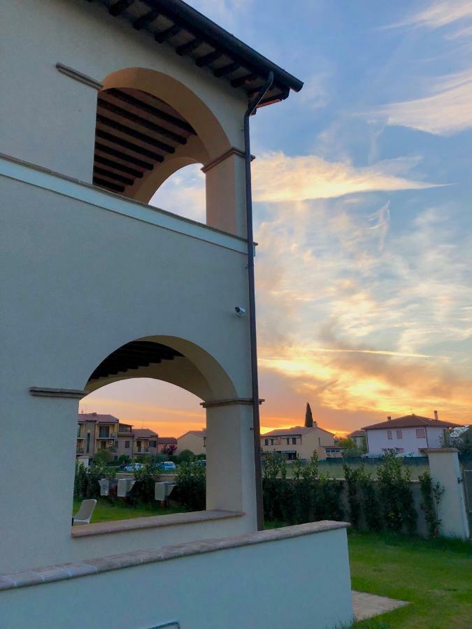 Villa Pirignano Foligno Bagian luar foto