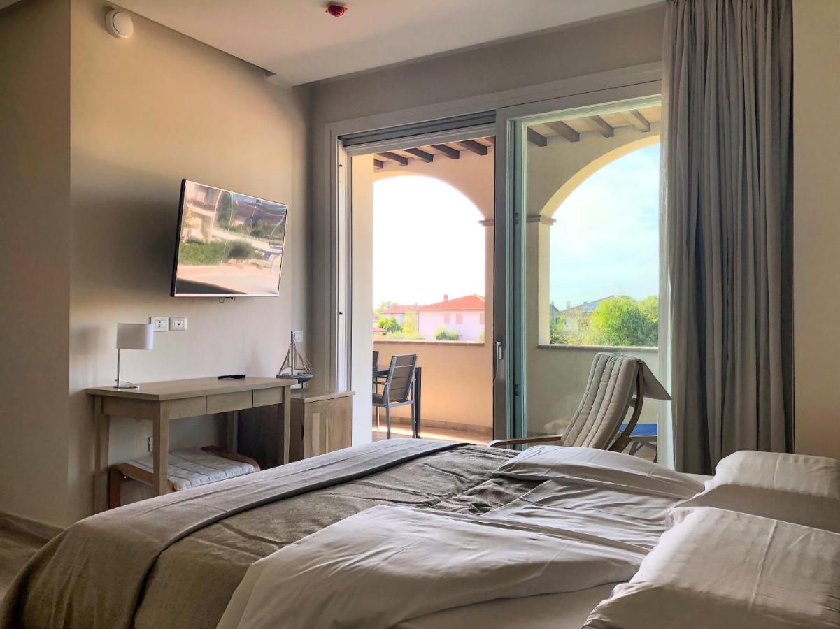 Villa Pirignano Foligno Bagian luar foto